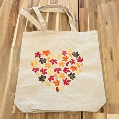 Torba bawełniana z haftem "SERCE Z LIŚCI" - rozmiar mały - 38x42x8cm